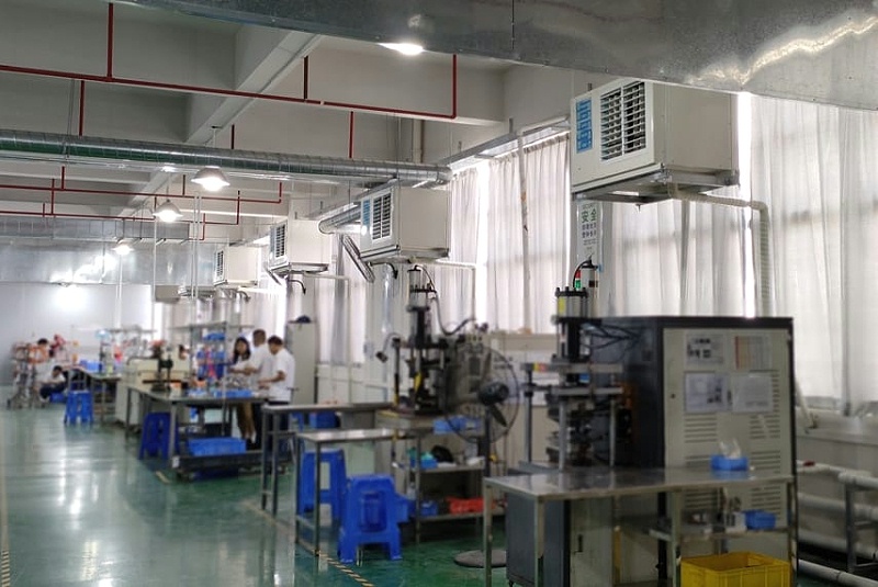 注塑廠房車間降溫，安裝蒸發(fā)冷省電空調(diào)-臥式軸流機組